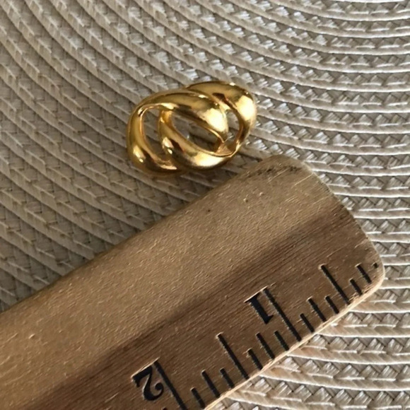 Vintage Signed Napier Pierced Earring - Picture 4 of 5